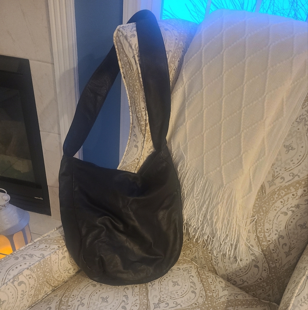 Jenny Tee leather hobo bag